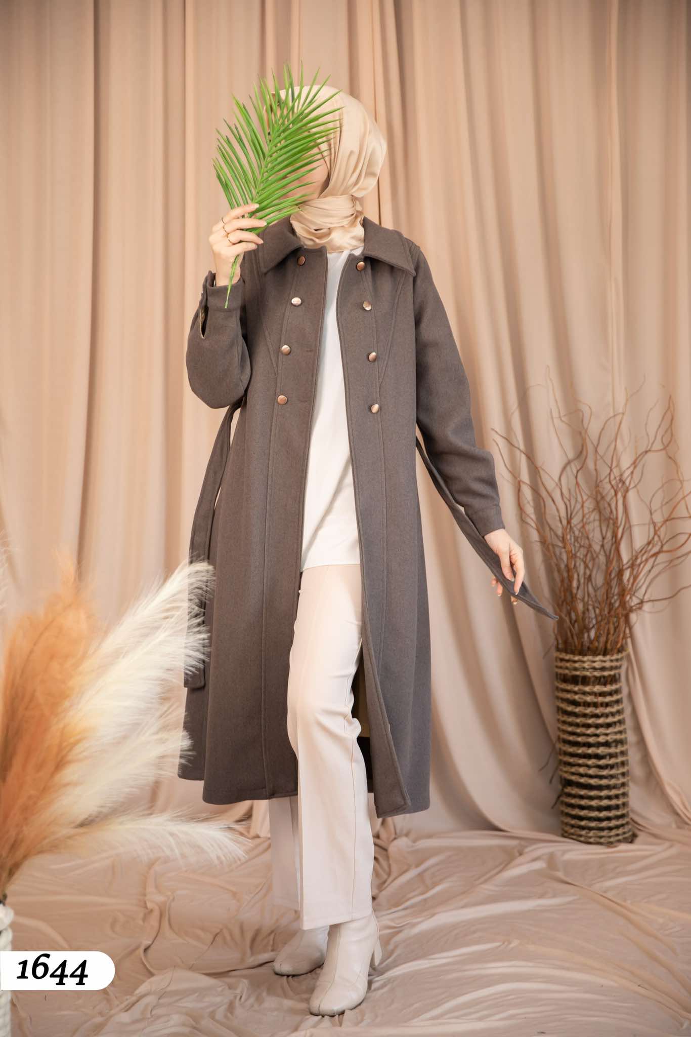 Coat 1644