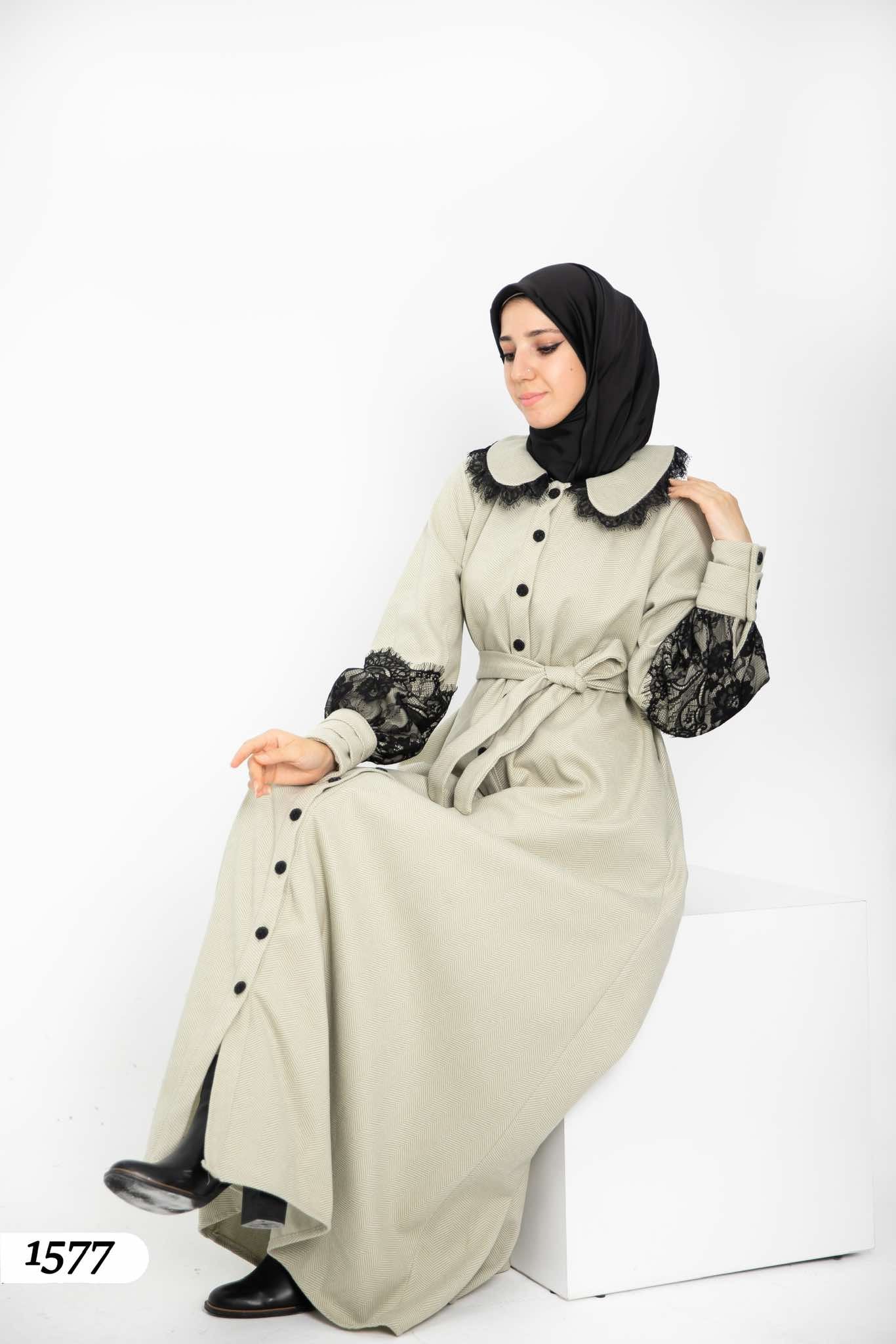 Coat With Lace 1577