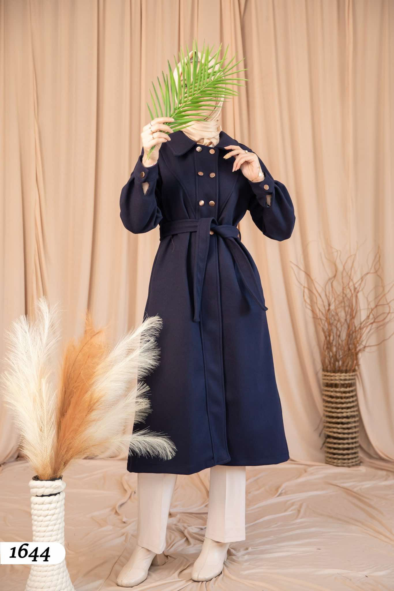 Coat 1644