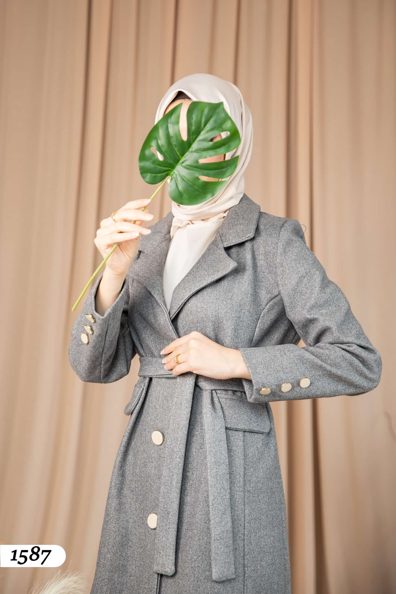 Coat 1587