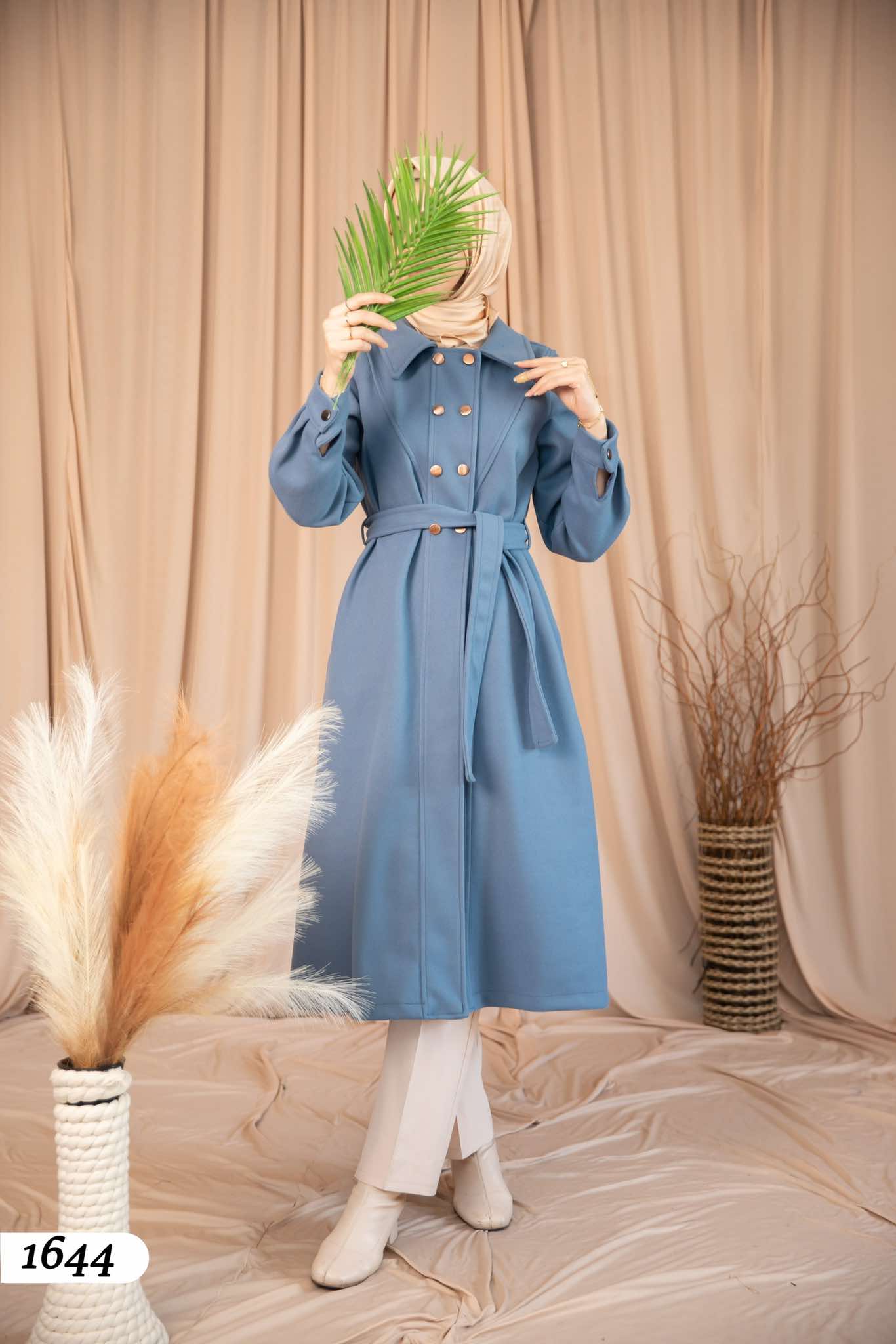 Coat 1644