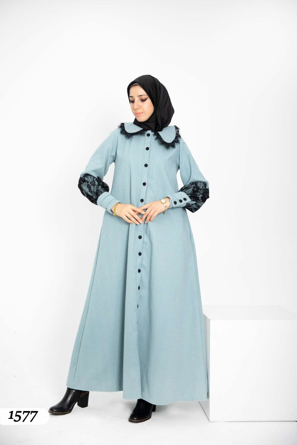 Coat With Lace 1577