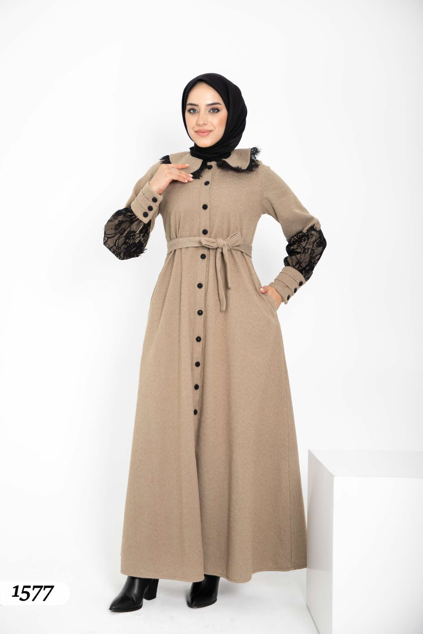Coat With Lace 1577