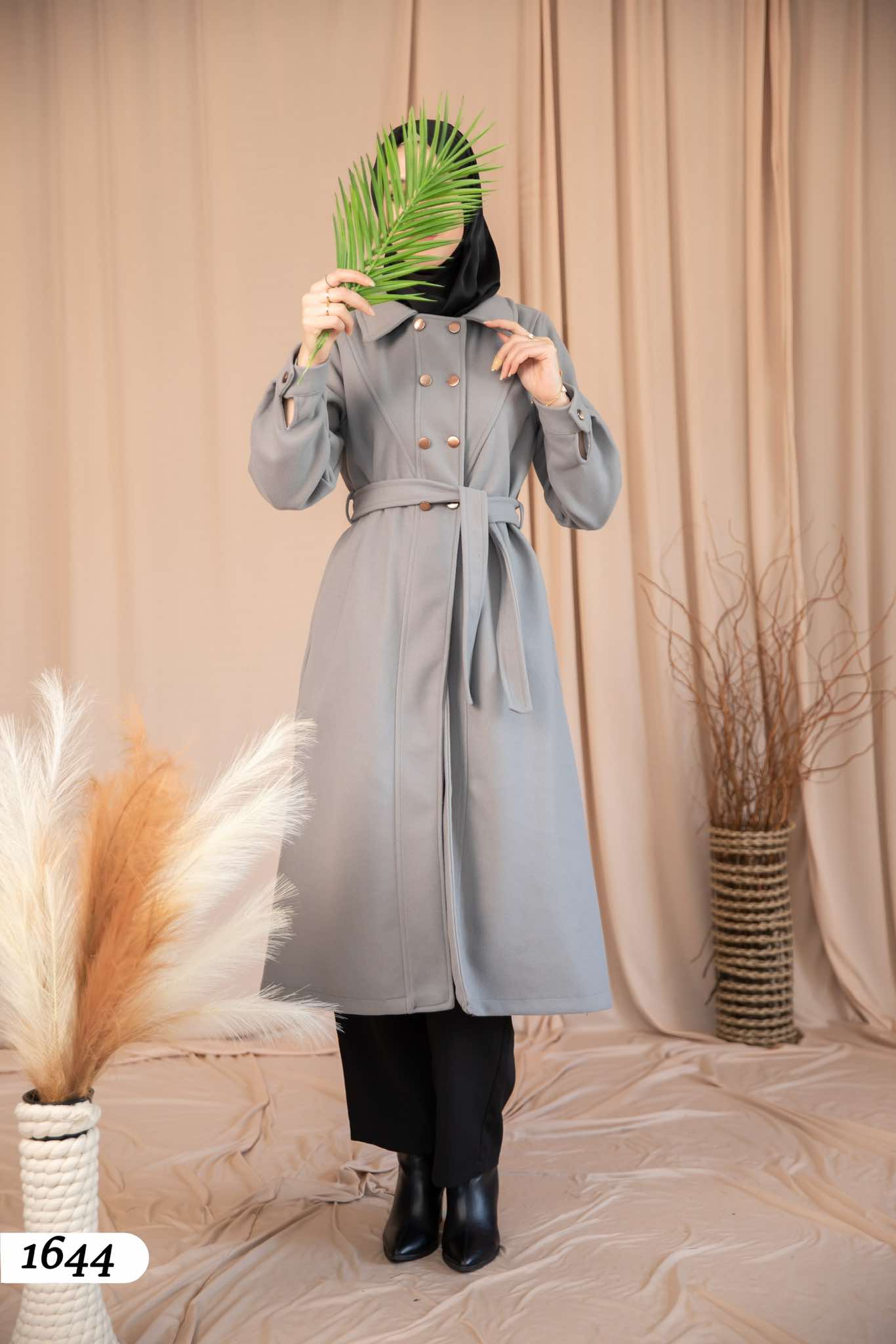 Coat 1644
