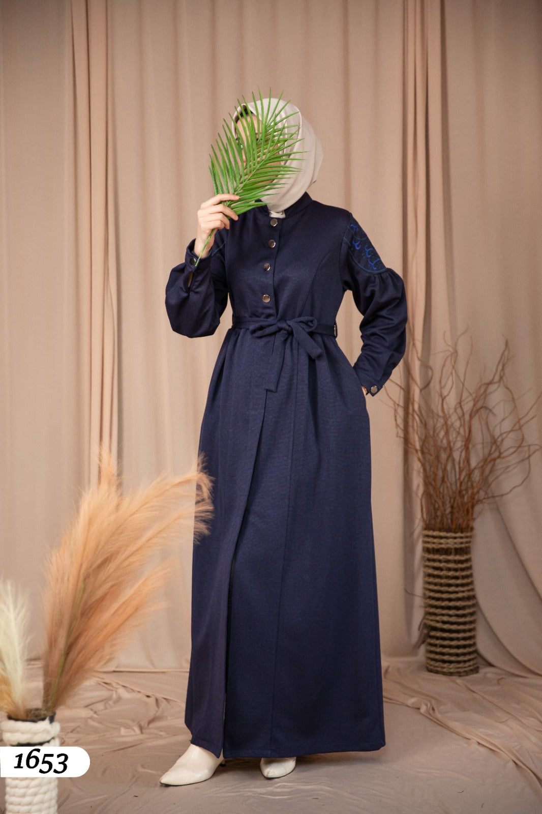Dress with button detail 1653