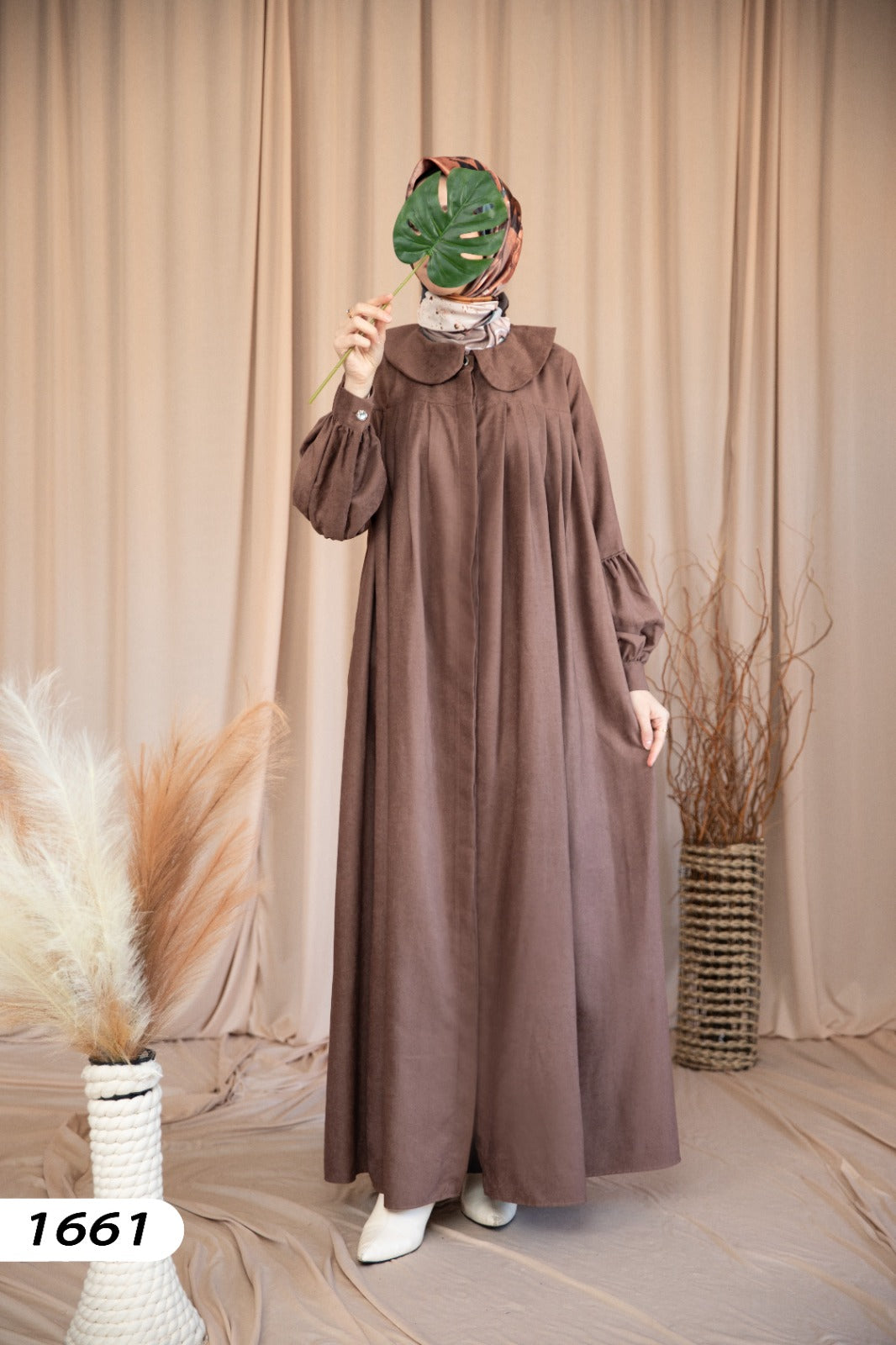 Dress with belt detail 1661