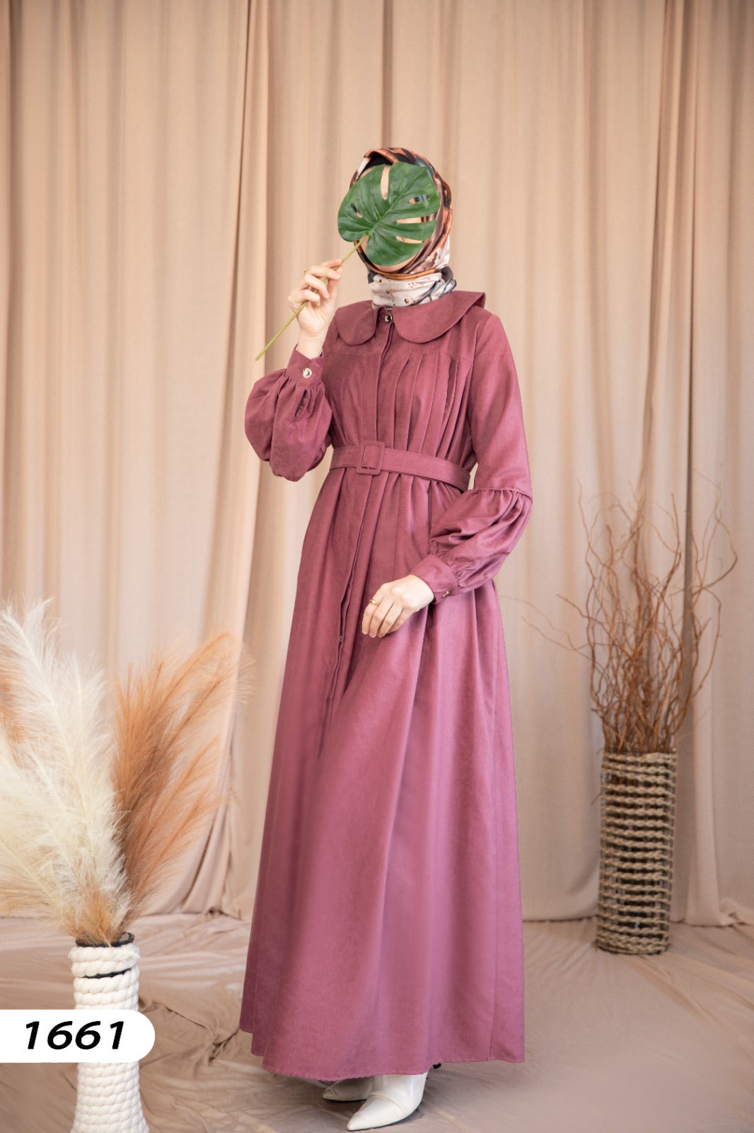 Dress with belt detail 1661
