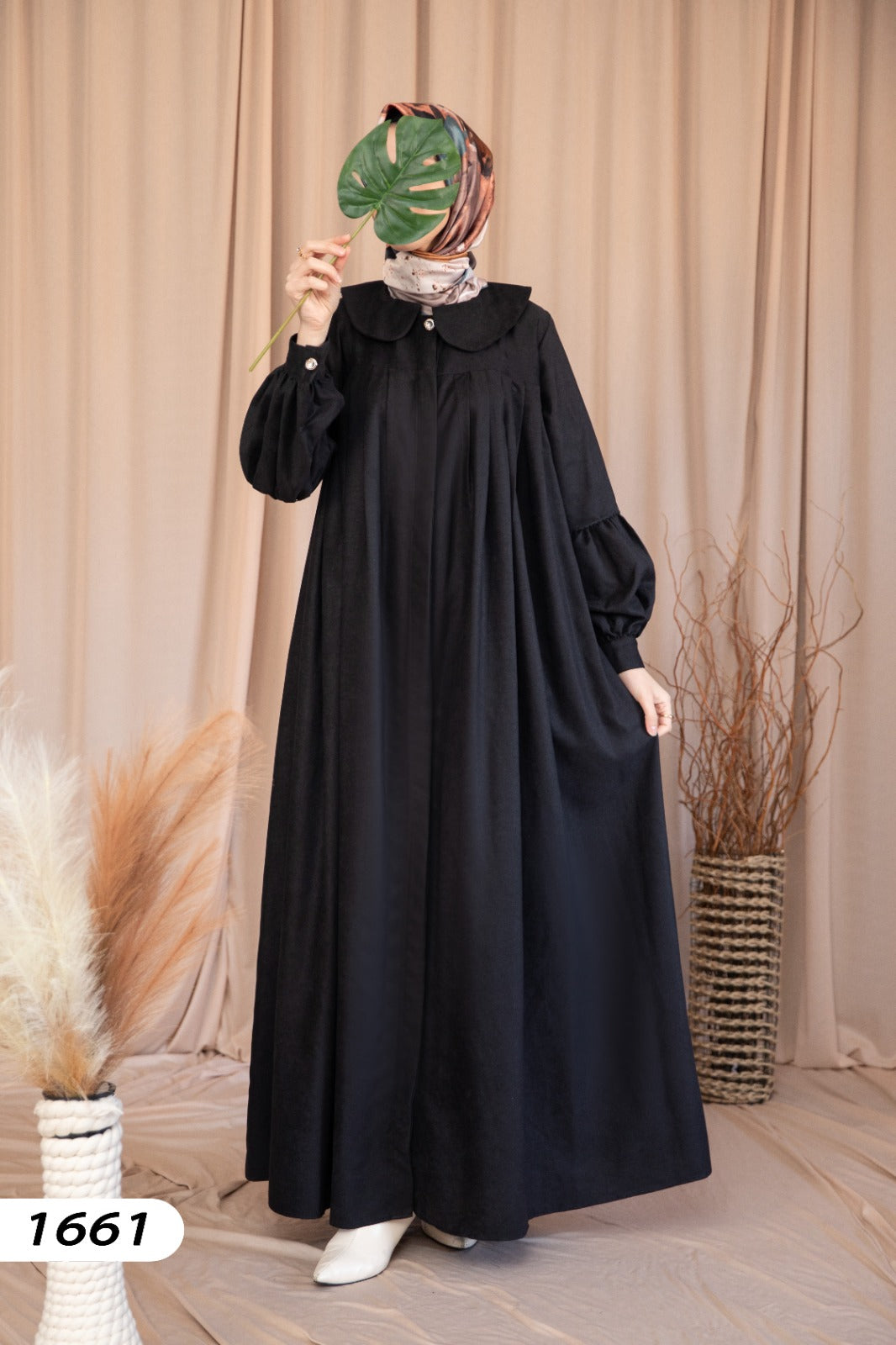 Dress with belt detail 1661