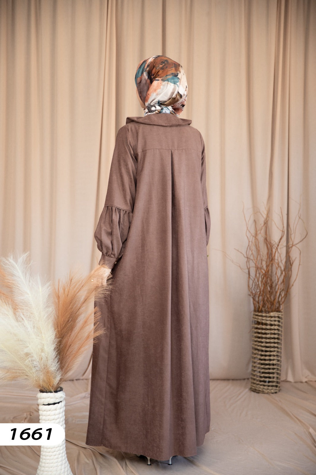 Dress with belt detail 1661