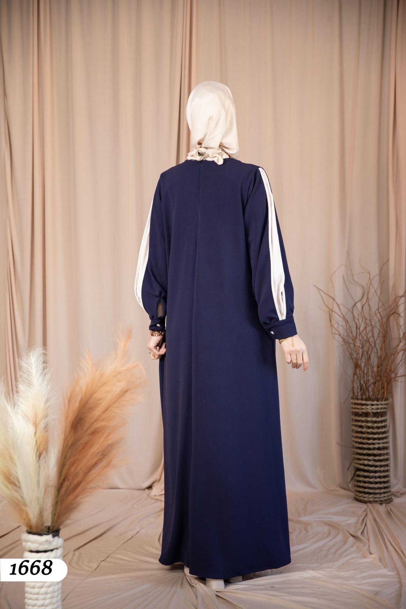 Skopa Crepe Winter Dress 1668