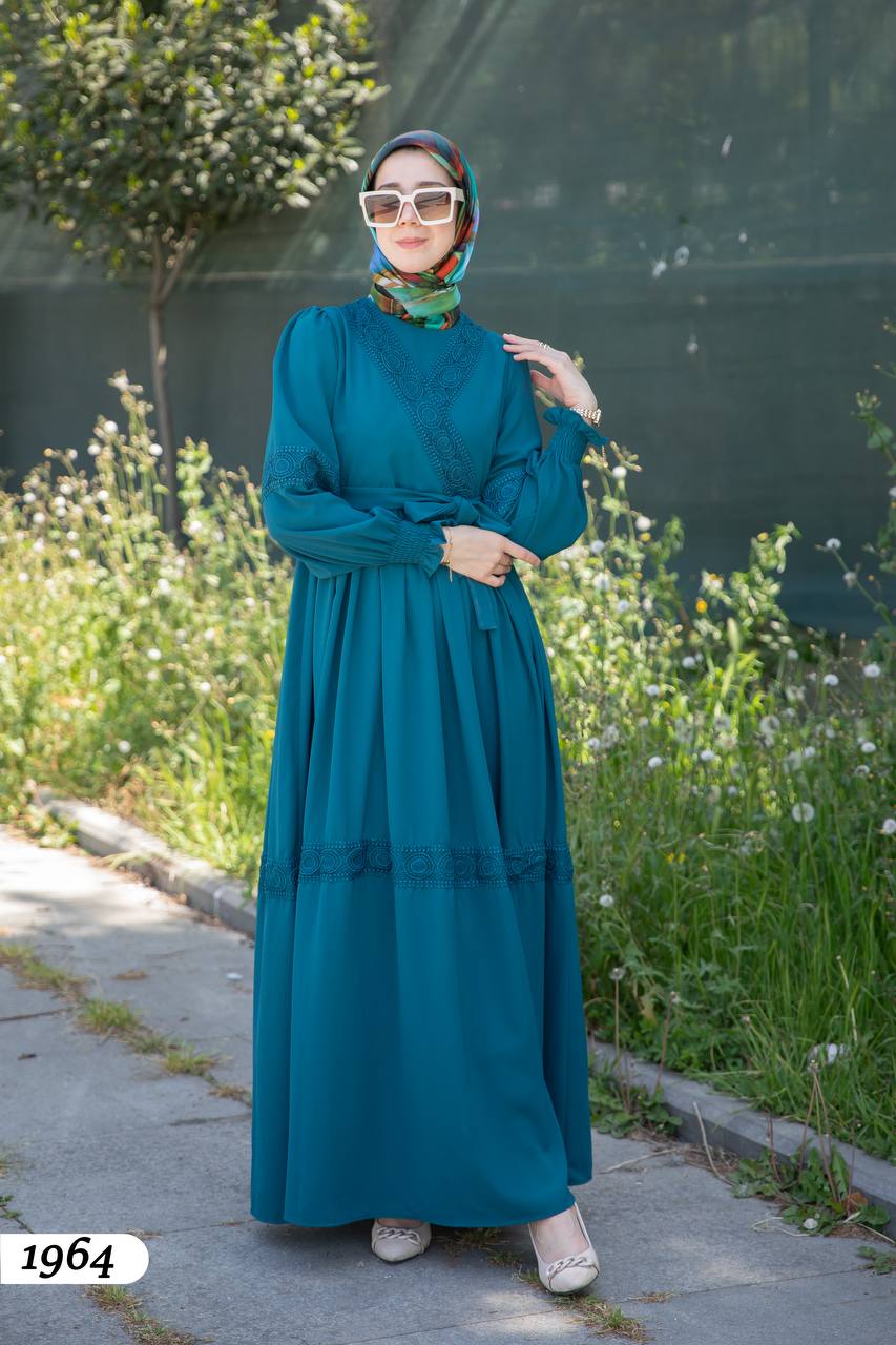 Linda Elbise 1964