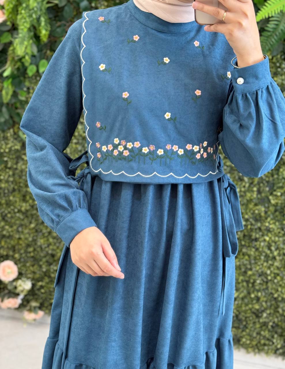 Nakışlı elbise 8045